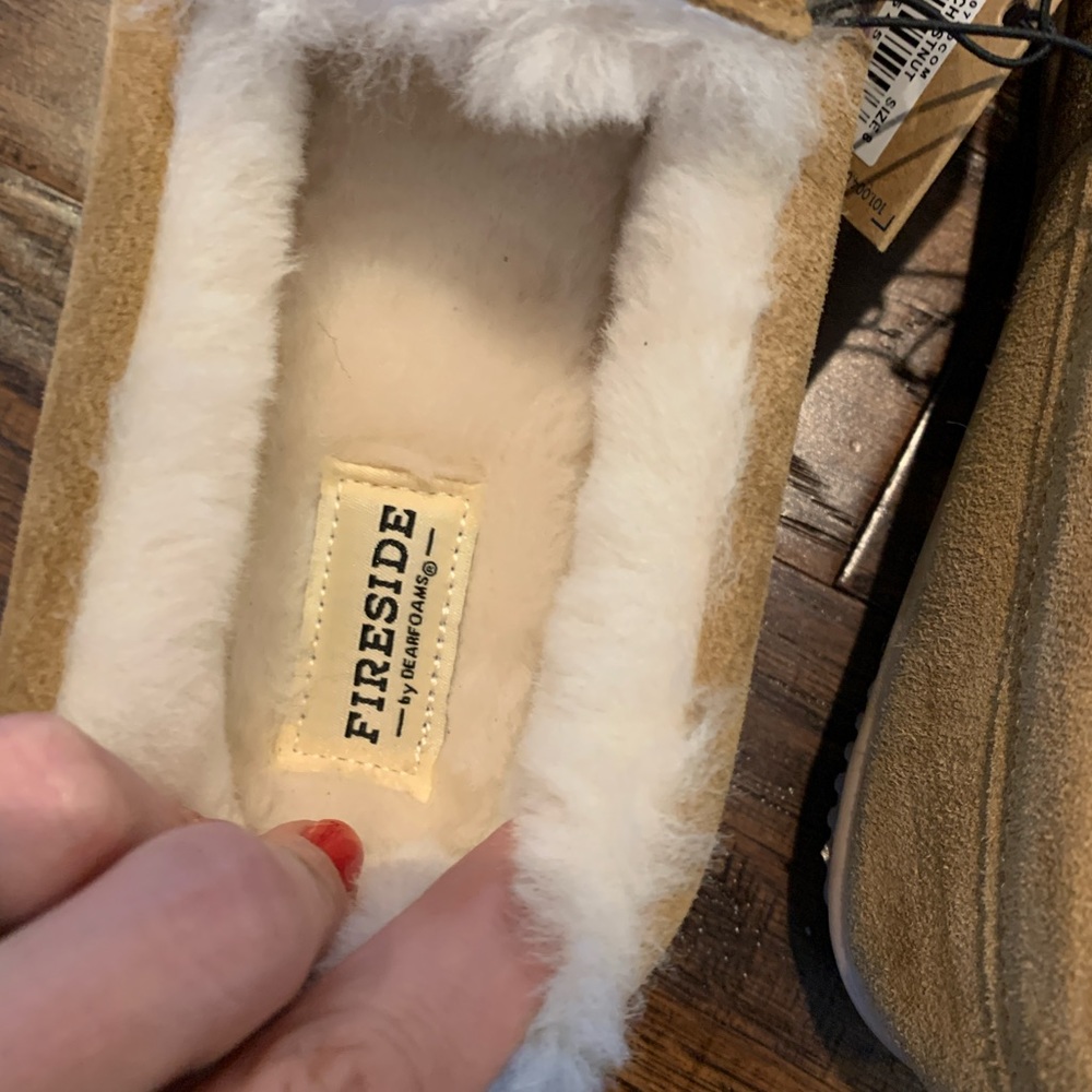Dearfoams Genuine Shearling Slippers-new! Size 8